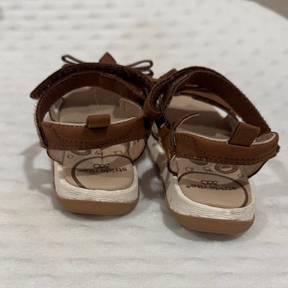 Stride Rite adjustable Sandals - Picture 2 of 6